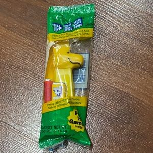 Pez candy Woodstock new